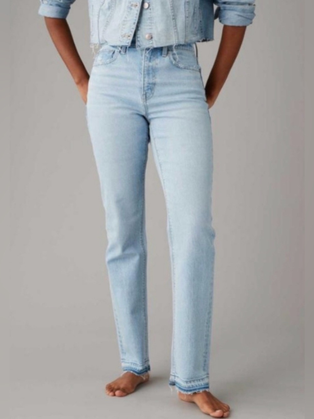 NWT American Eagle Super High Rise Straight Leg Jeans Stretch Light Wash 10 / 30 - Picture 4 of 13